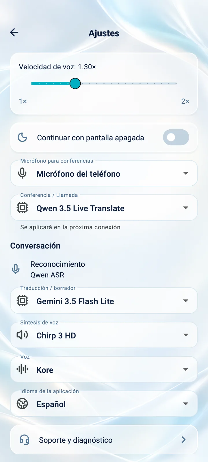 Ajustes de la app Translator Phone: velocidad de voz, micrófono, voz e idioma de la interfaz